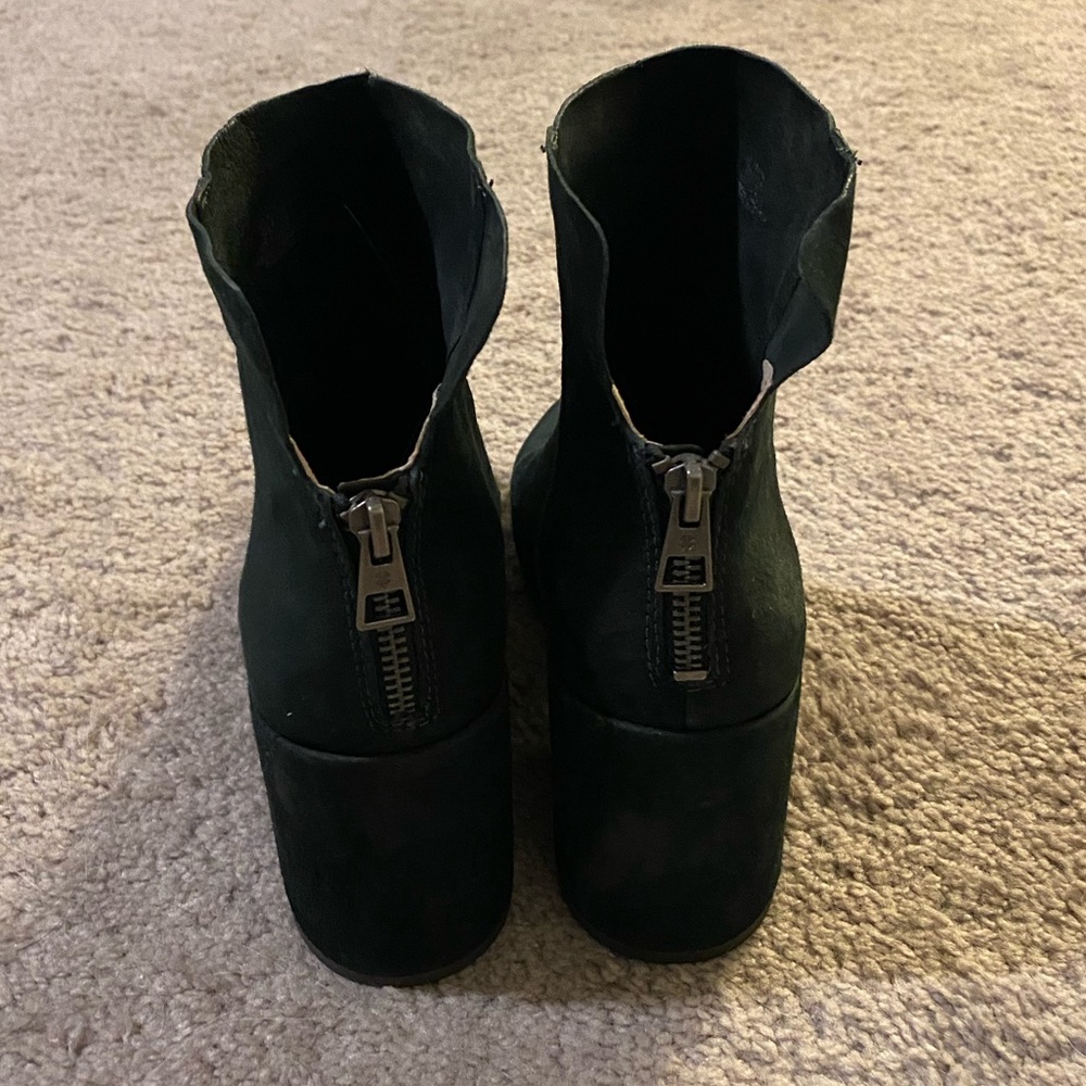 Lucky Brand Ravynn Bootie - Picture 5 of 7